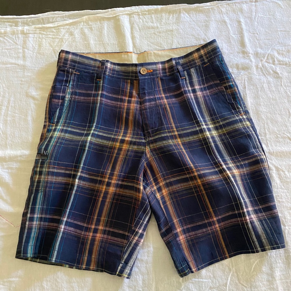 Tommy Bahama Relax Mens 33 Navy Blue Plaid 100% Linen Shorts Tropical Lining